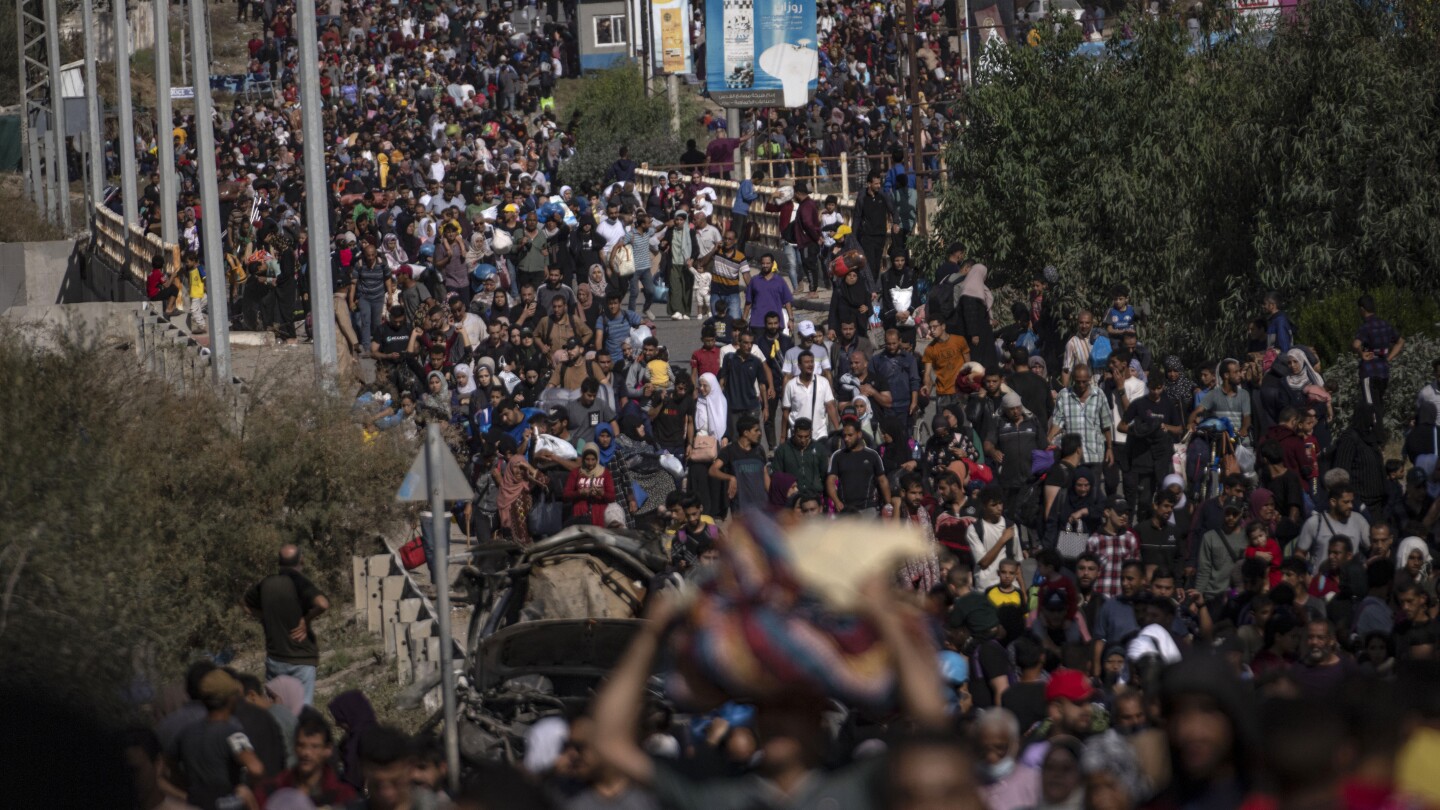 As northern Gaza becomes encircled, immense human suffering shows no sign of easing | AP News