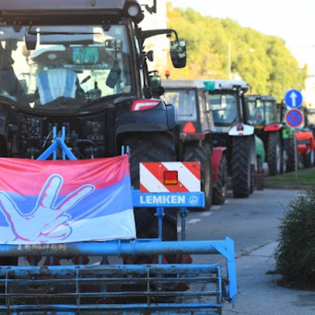 BETA saznaje:  Poljoprivrednici nastavili protest, večeras se dogovaraju o daljim merama