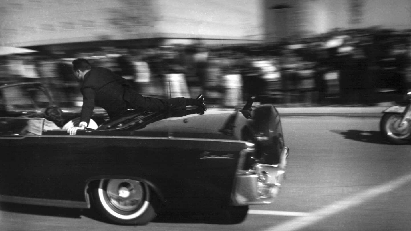 60 years after JFK’s death, today’s Kennedys choose other paths to public service | AP News