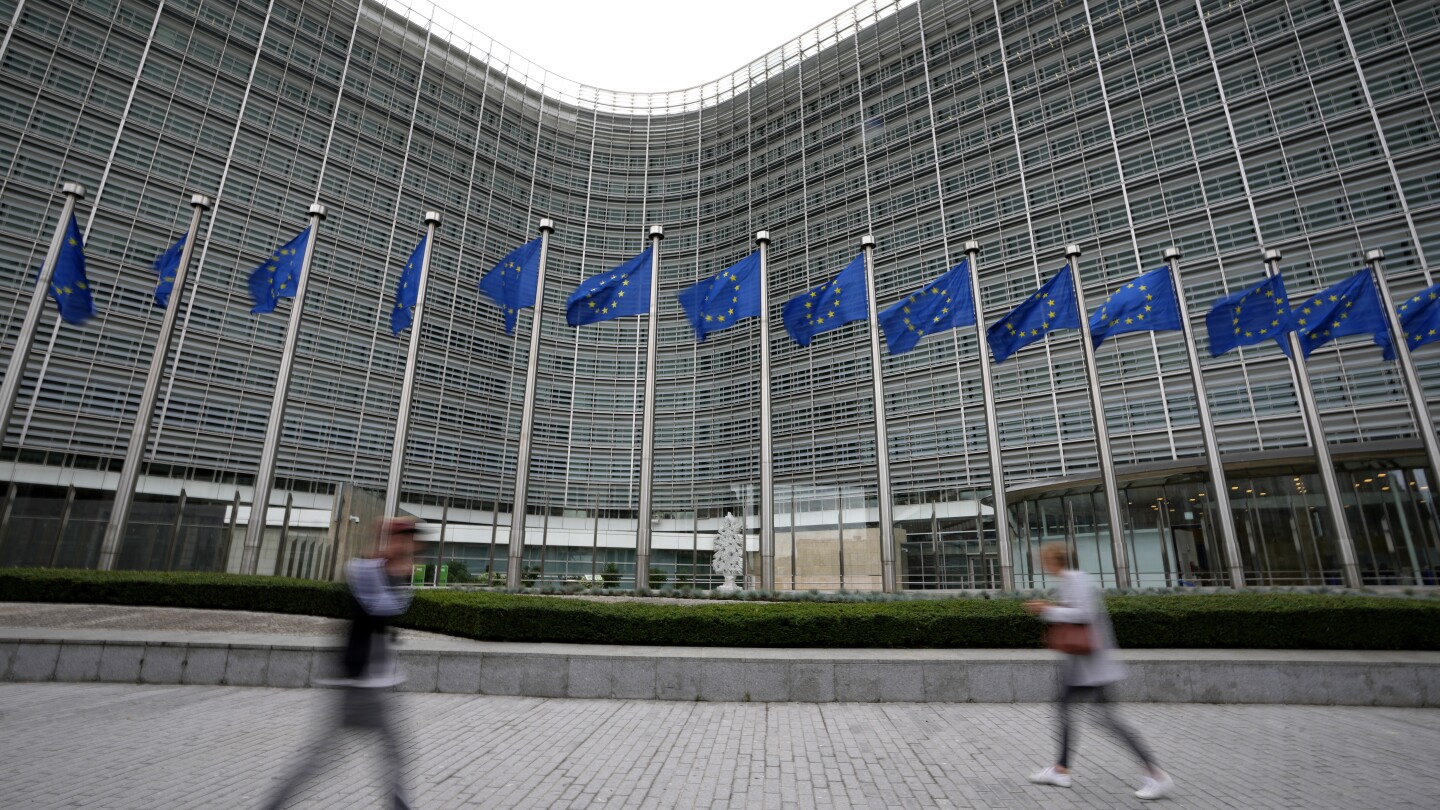 A ‘black day’ for the EU Green Deal: lawmakers reject proposal to cut use of chemical pesticides | AP News