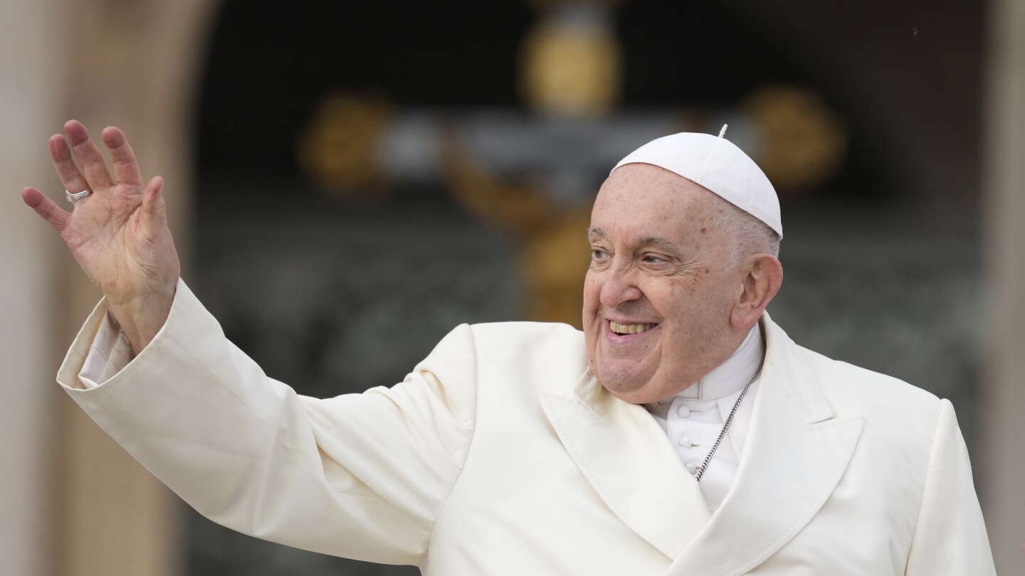 Pope Francis cancels Saturday morning audiences due to mild flu, Vatican says | AP News