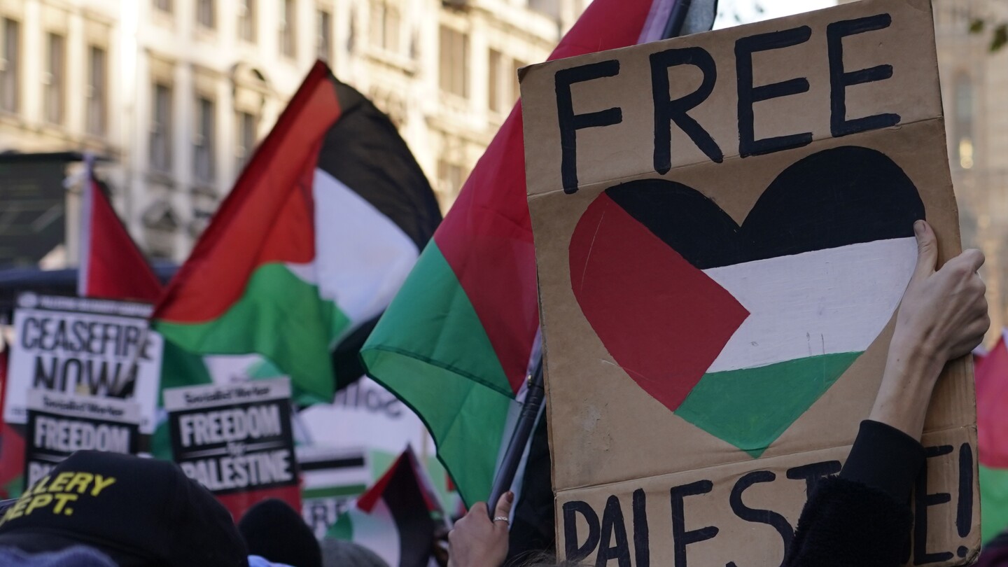 Tens of thousands march in London calling for a permanent cease-fire in Gaza | AP News