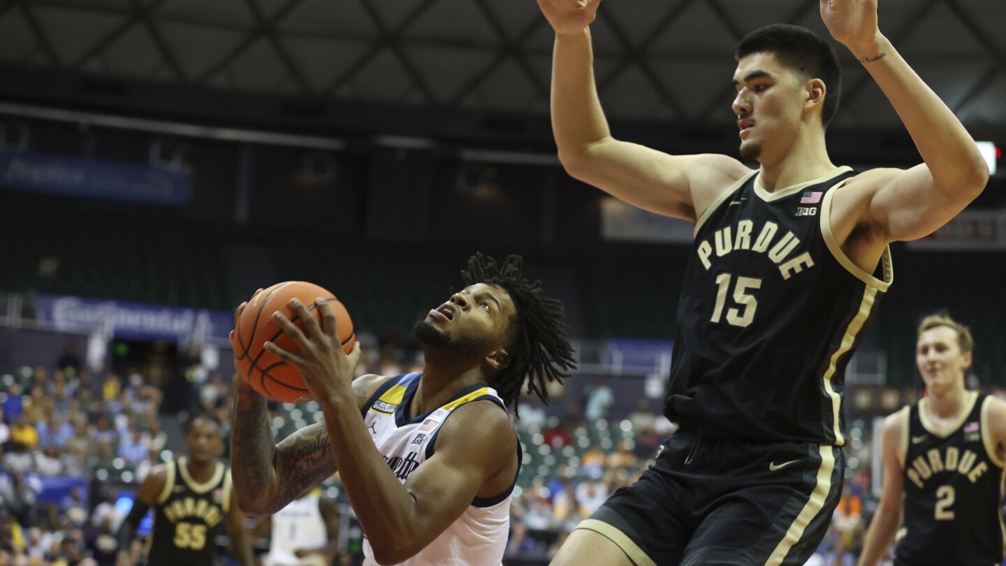 Purdue back at No. 1 in AP Top 25, Arizona up to No. 2; ‘Nova, BYU, Colorado State jump into top 20 | AP News