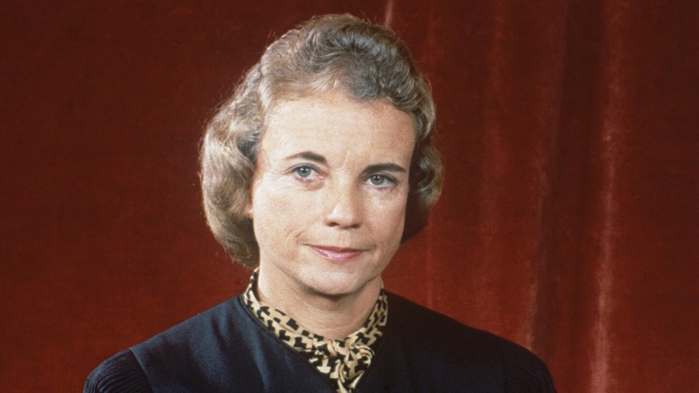 Sandra Day O’Connor, the first woman on the Supreme Court, dies | AP News