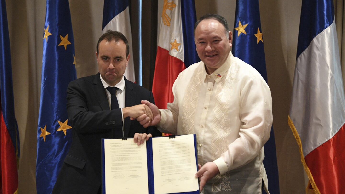 France and Philippines eye a security pact to allow joint military combat exercises | AP News