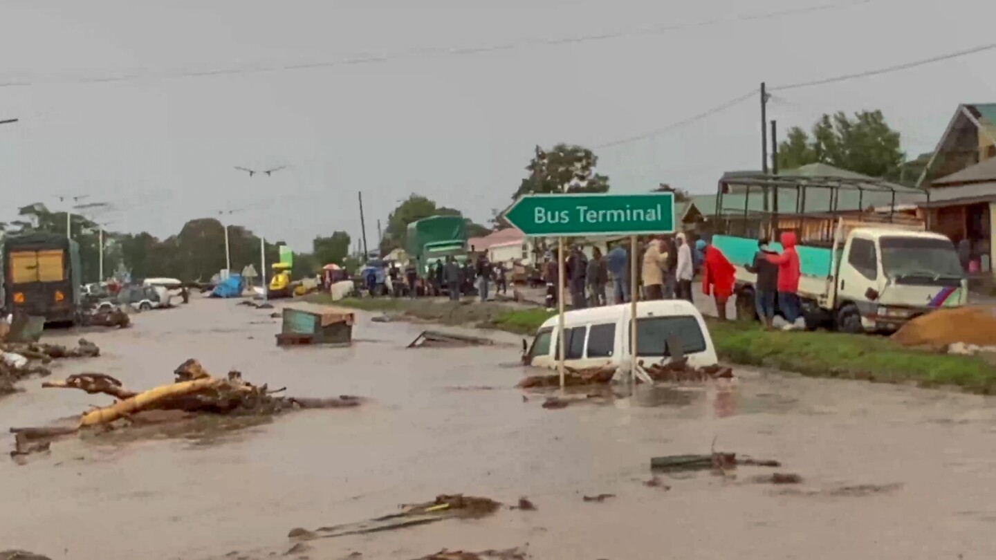 Authorities say heavy rains and landslides in Tanzania kill at least 47 and hurt or strand many more | AP News