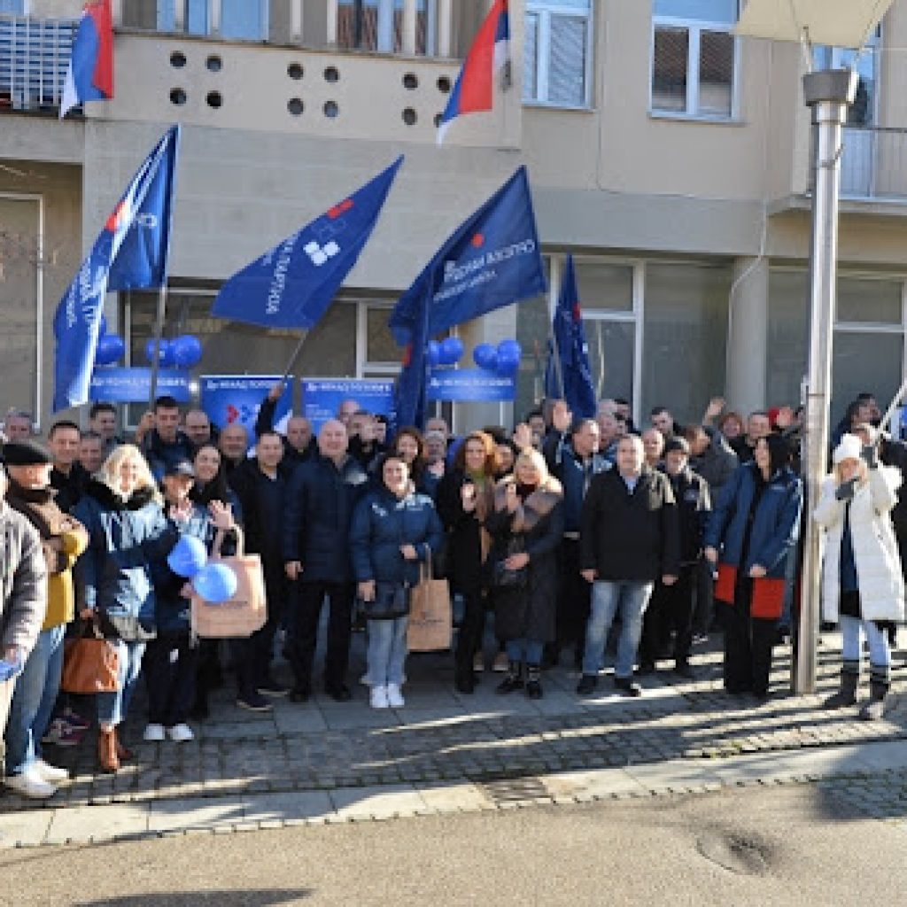 Srpska narodna partija otvorila nove prostorije u Loznici