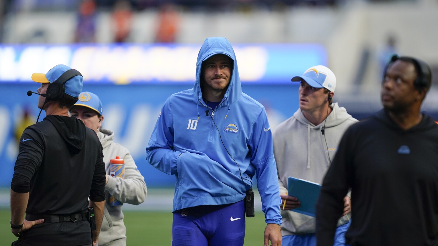 Chargers QB Justin Herbert will miss rest of season after surgery on his broken index finger | AP News