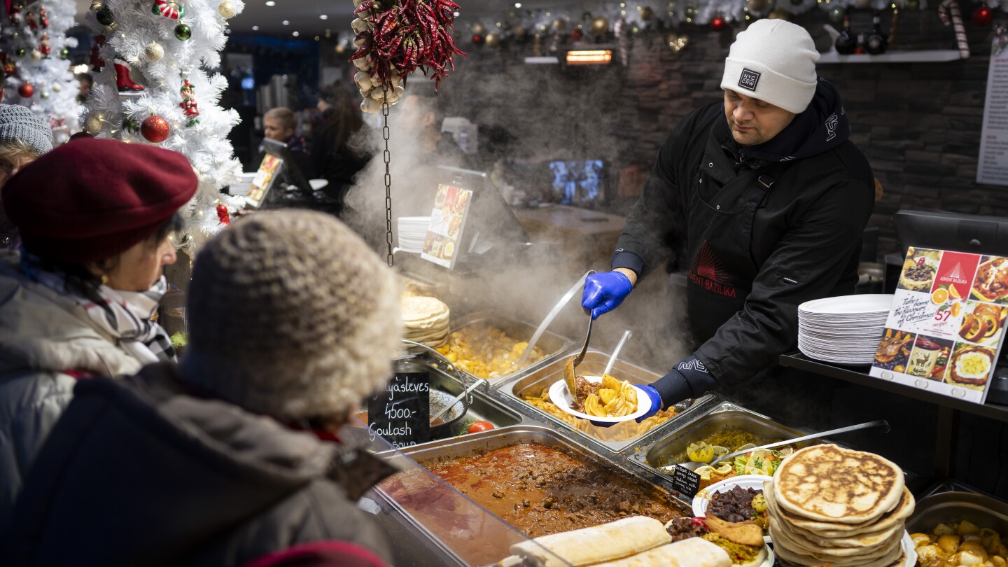 Inflation is pinching Hungary’s popular Christmas markets | AP News