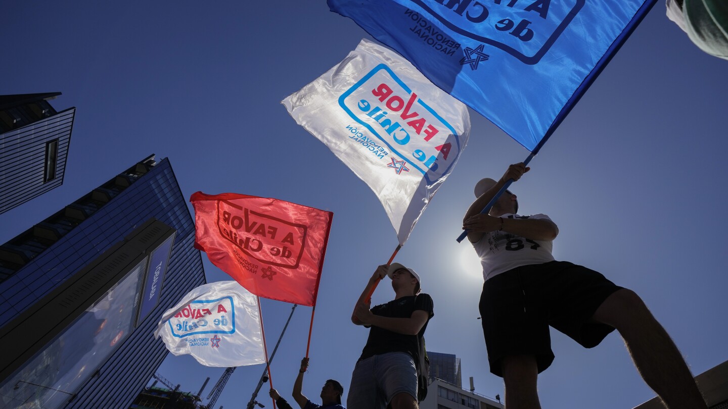 Chileans to vote again to replace country’s dictatorship-era constitution  | AP News