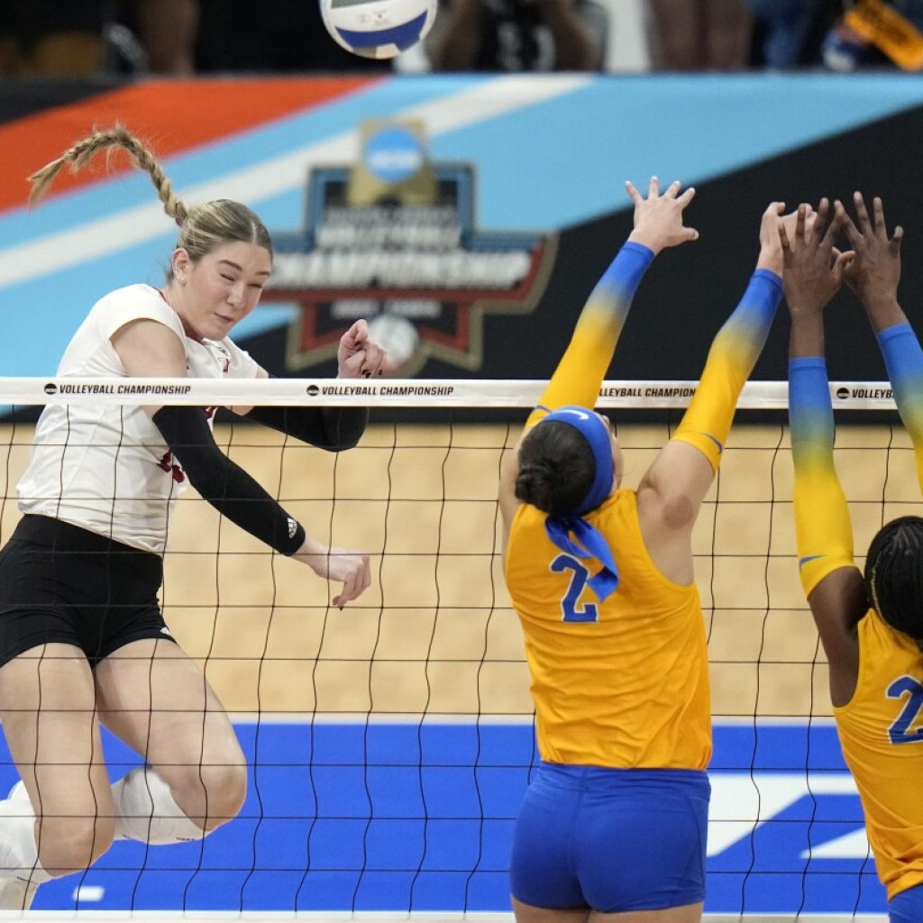 Murray, Allick lead Nebraska to a 3-set sweep over Pittsburgh in the NCAA volleyball semifinals | AP News