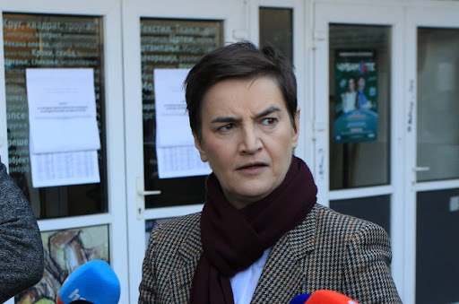 Brnabić: Opozicija pravi haos i maltretira RIK