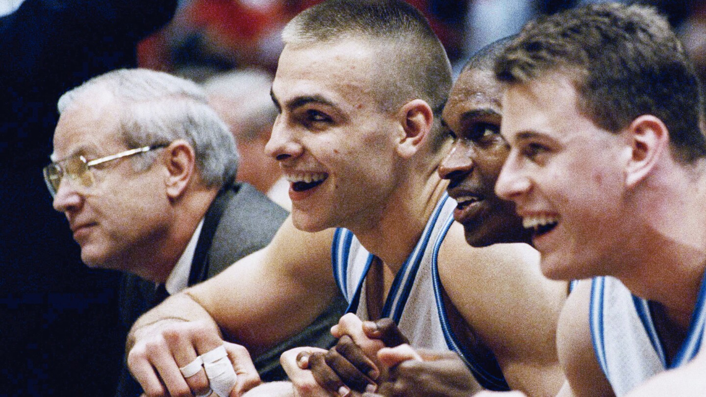 Eric Montross, former UNC basketball player, dies at 52 of cancer | AP News