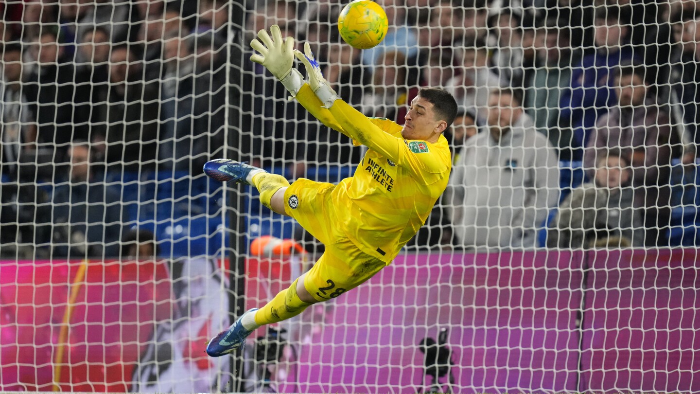 Chelsea and Fulham win penalty shootouts to reach English League Cup semifinals | AP News