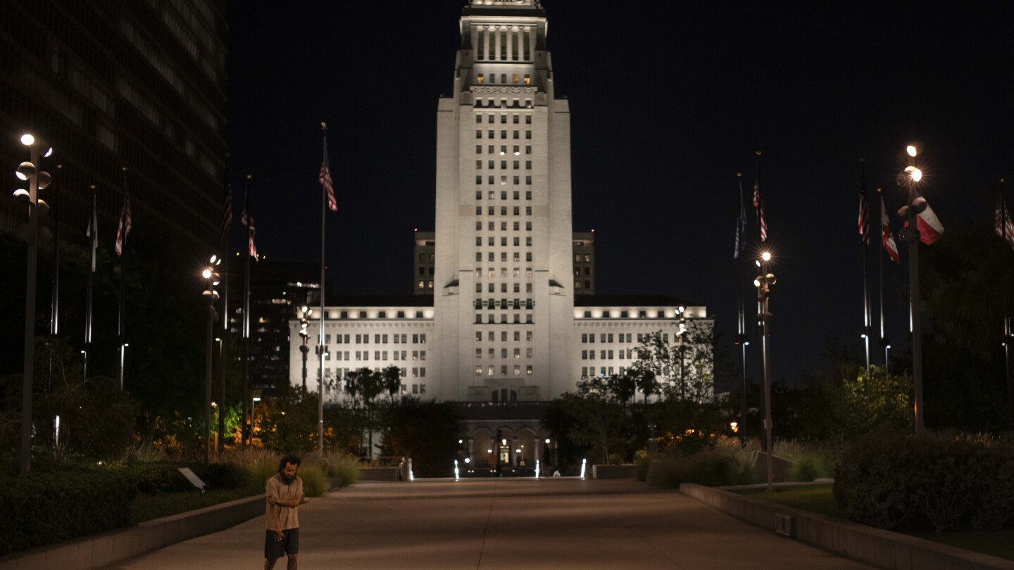 Homeless numbers in Los Angeles could surge again | AP News