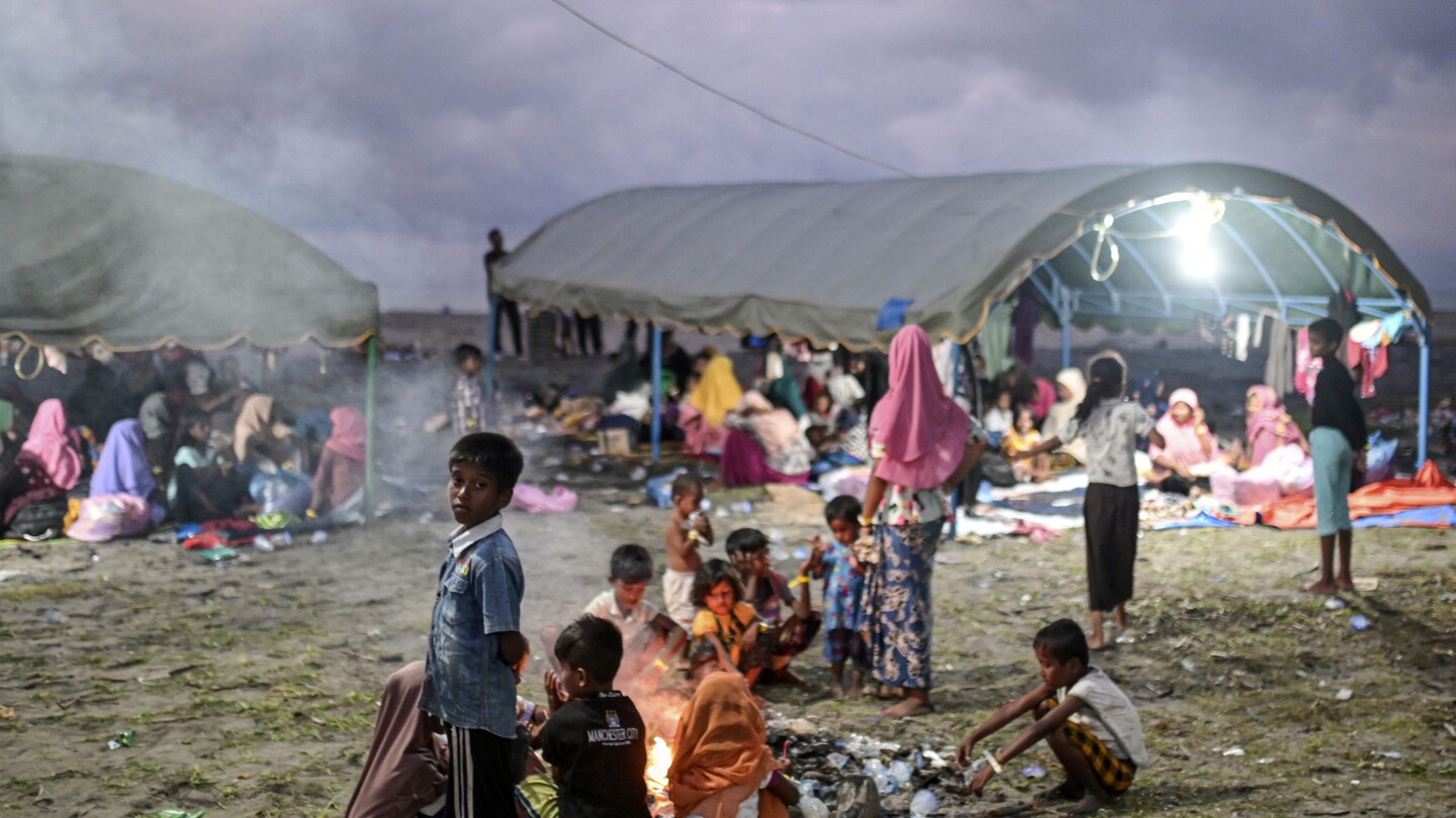 ‘Pray for us’: Eyewitnesses reveal first clues about a missing boat with up to 200 Rohingya refugees | AP News