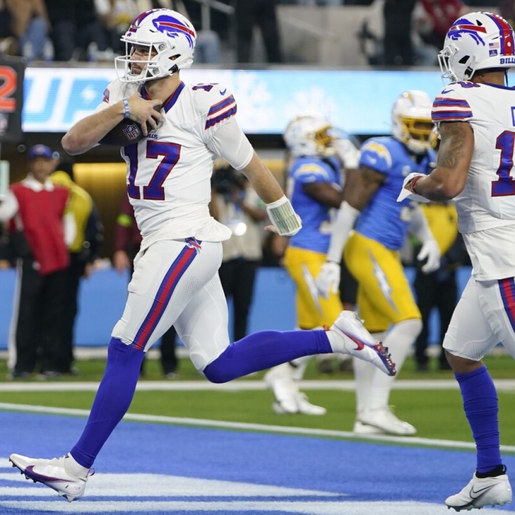 Josh Allen accounts for 3 touchdowns as Bills escape with 24-22 victory over Chargers | AP News