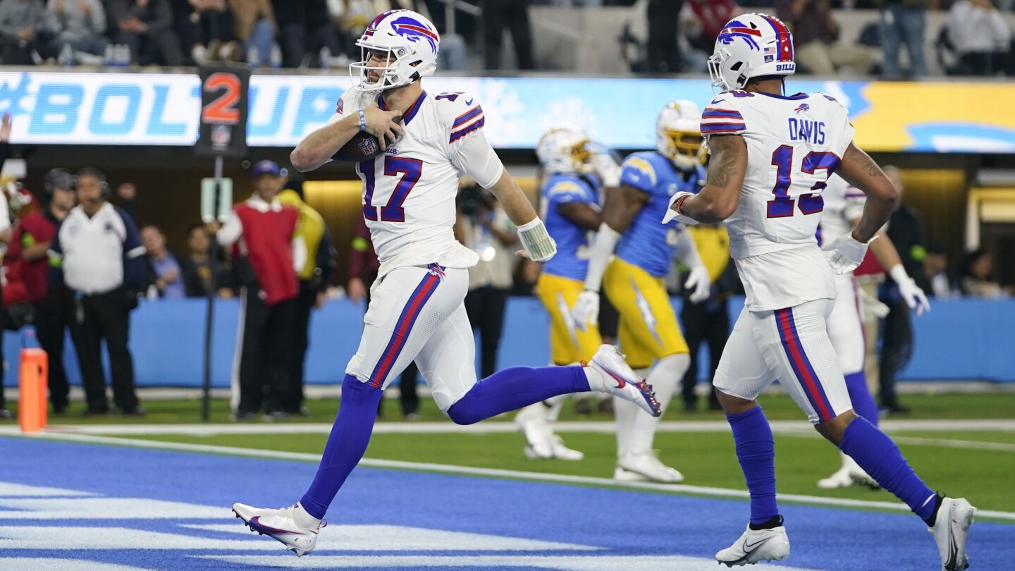 Josh Allen accounts for 3 touchdowns as Bills escape with 24-22 victory over Chargers | AP News