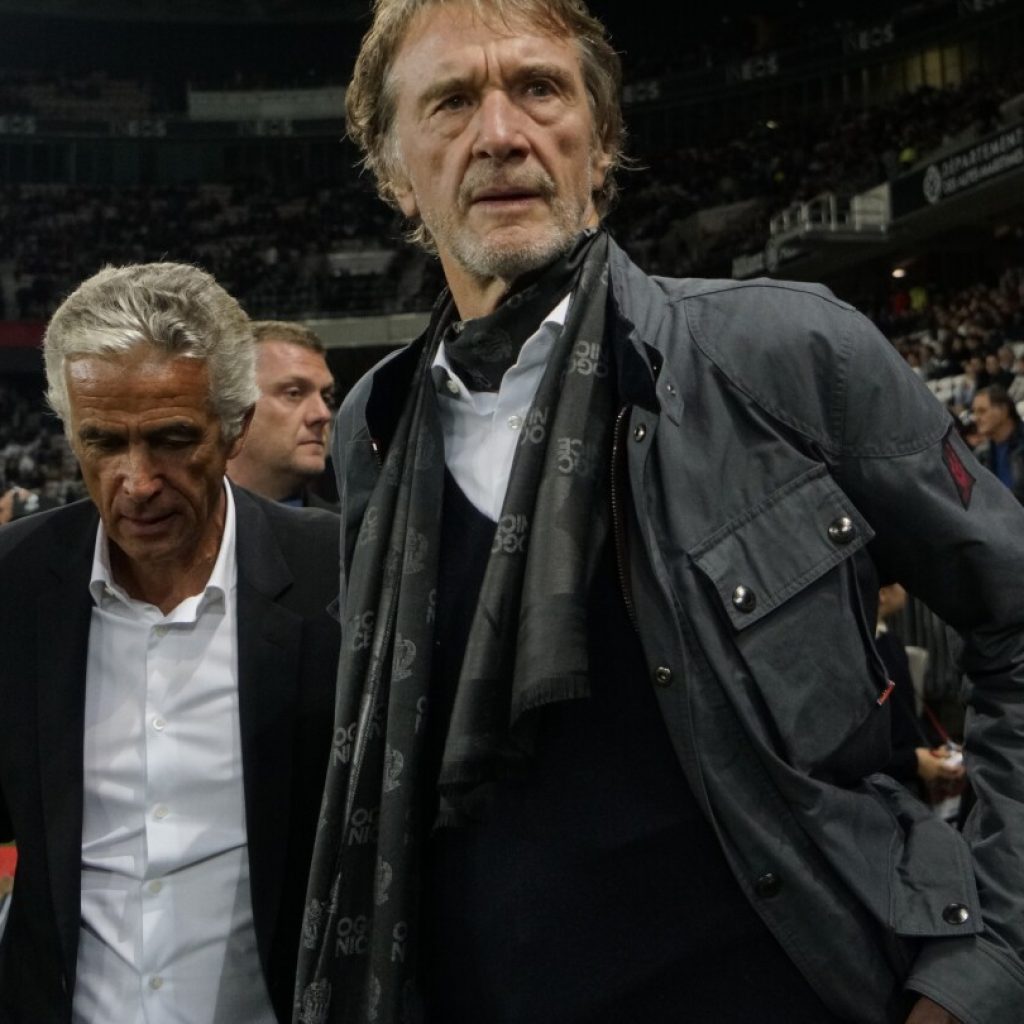 British billionaire Jim Ratcliffe had bought 25% of Manchester United, the club says | AP News