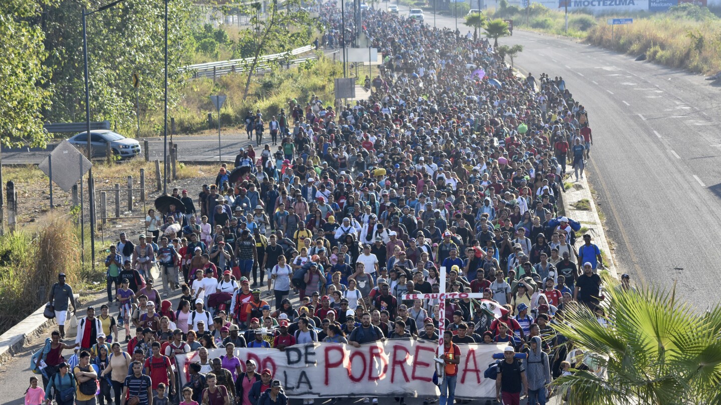 Thousands join migrant caravan in Mexico ahead of Secretary of State Blinken’s visit to the capital | AP News