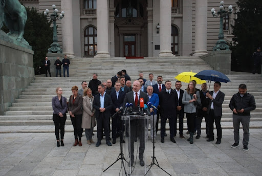 Đilas: Policajce na protestu prebila Žandarmerija, huligani Đorđa Prelića gađali kamenicama