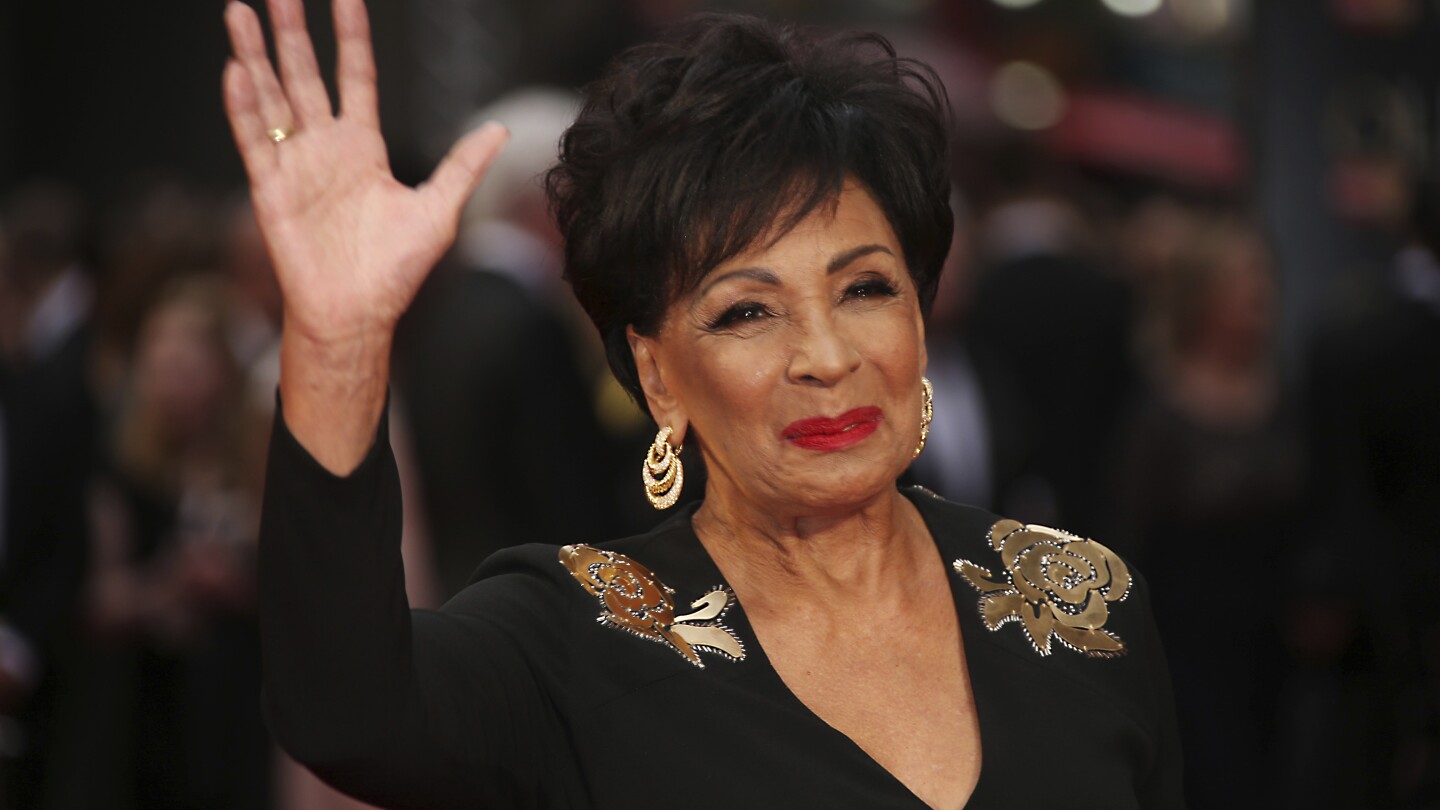 Shirley Bassey and Ridley Scott are among hundreds awarded in UK’s New Year Honors list | AP News