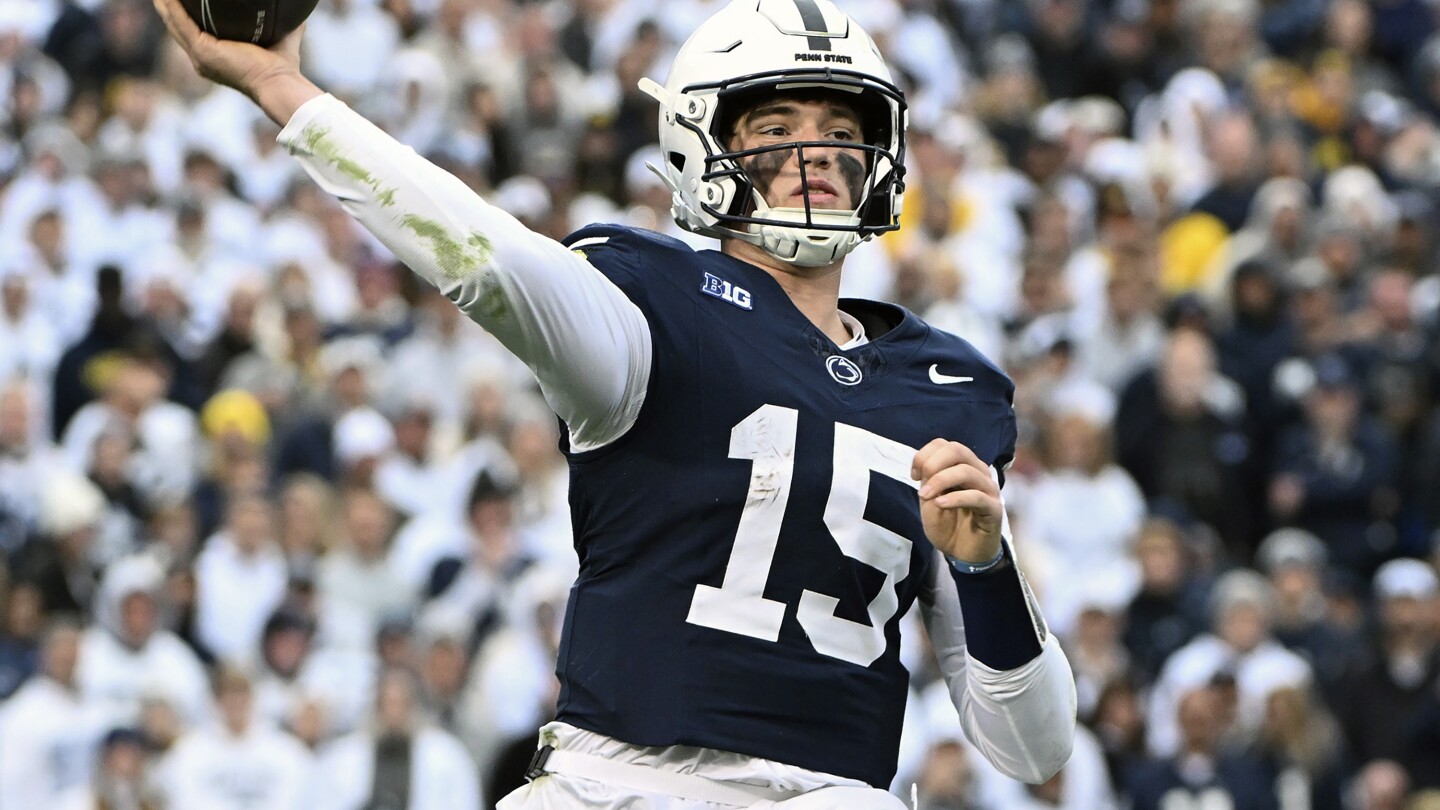 Peach Bowl boasts playoff-caliber matchup between No. 10 Penn State and No. 11 Ole Miss | AP News