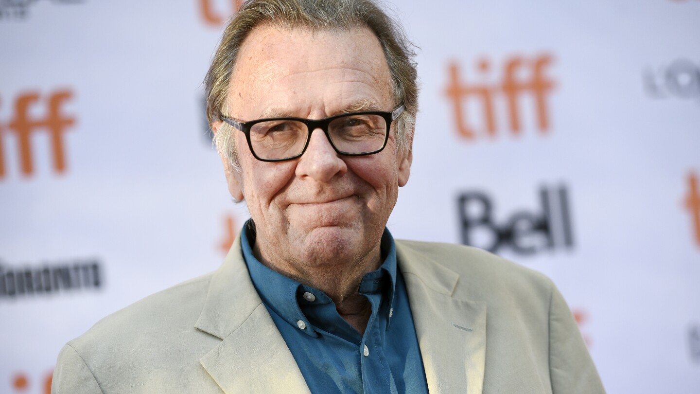 British actor Tom Wilkinson, known for ‘The Full Monty’ and ‘Michael Clayton’, dies at 75 | AP News