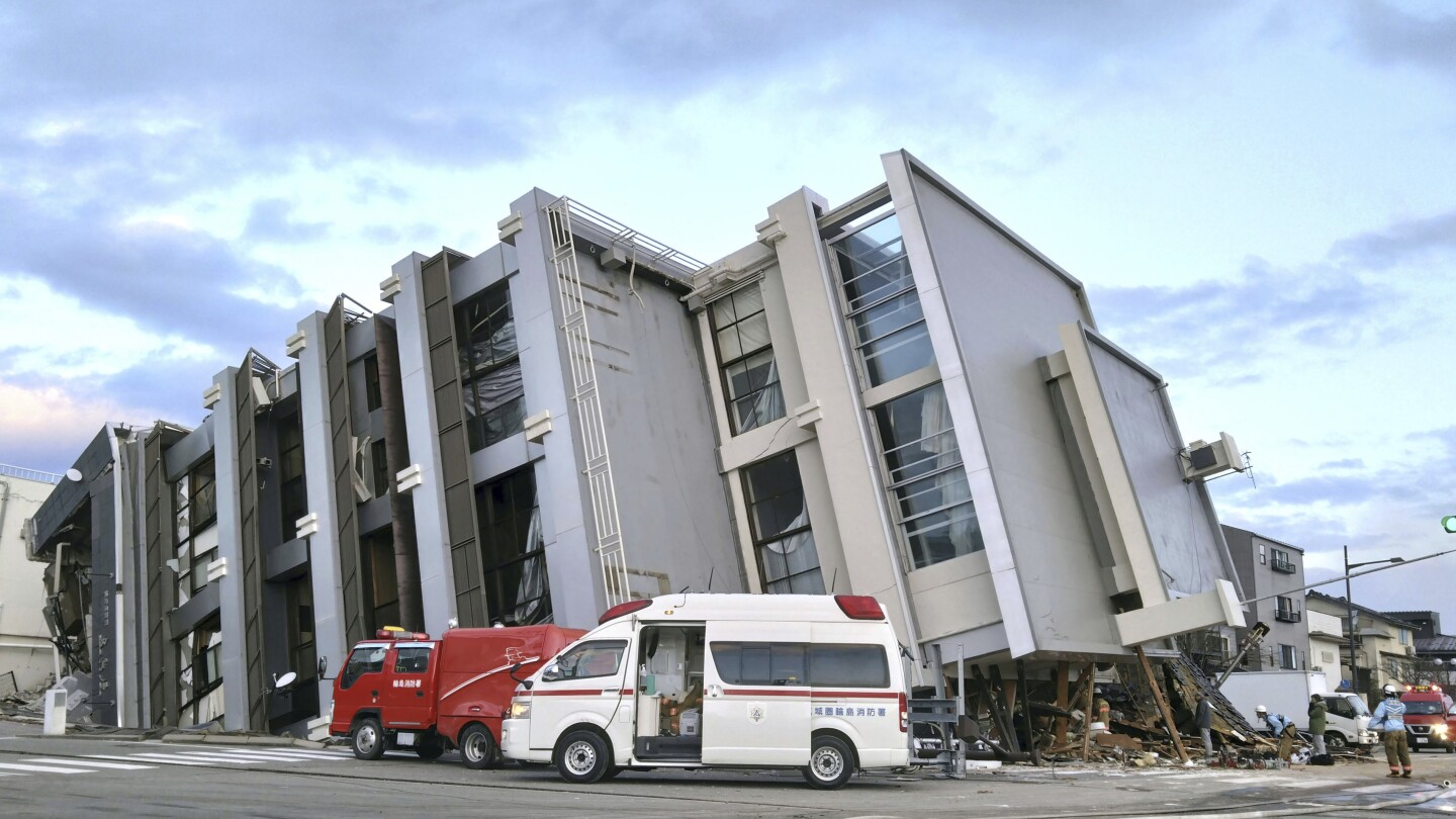 Powerful earthquakes leave at least four dead, destroy buildings along Japan’s western coast | AP News