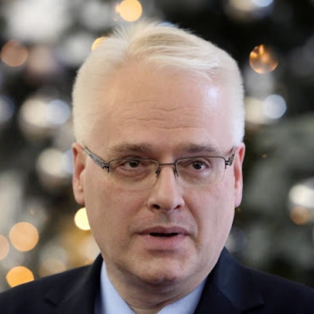 Josipović: Izbori u Hrvatskoj nikad dramatični kao u Srbiji, loši odnosi dve zemlje