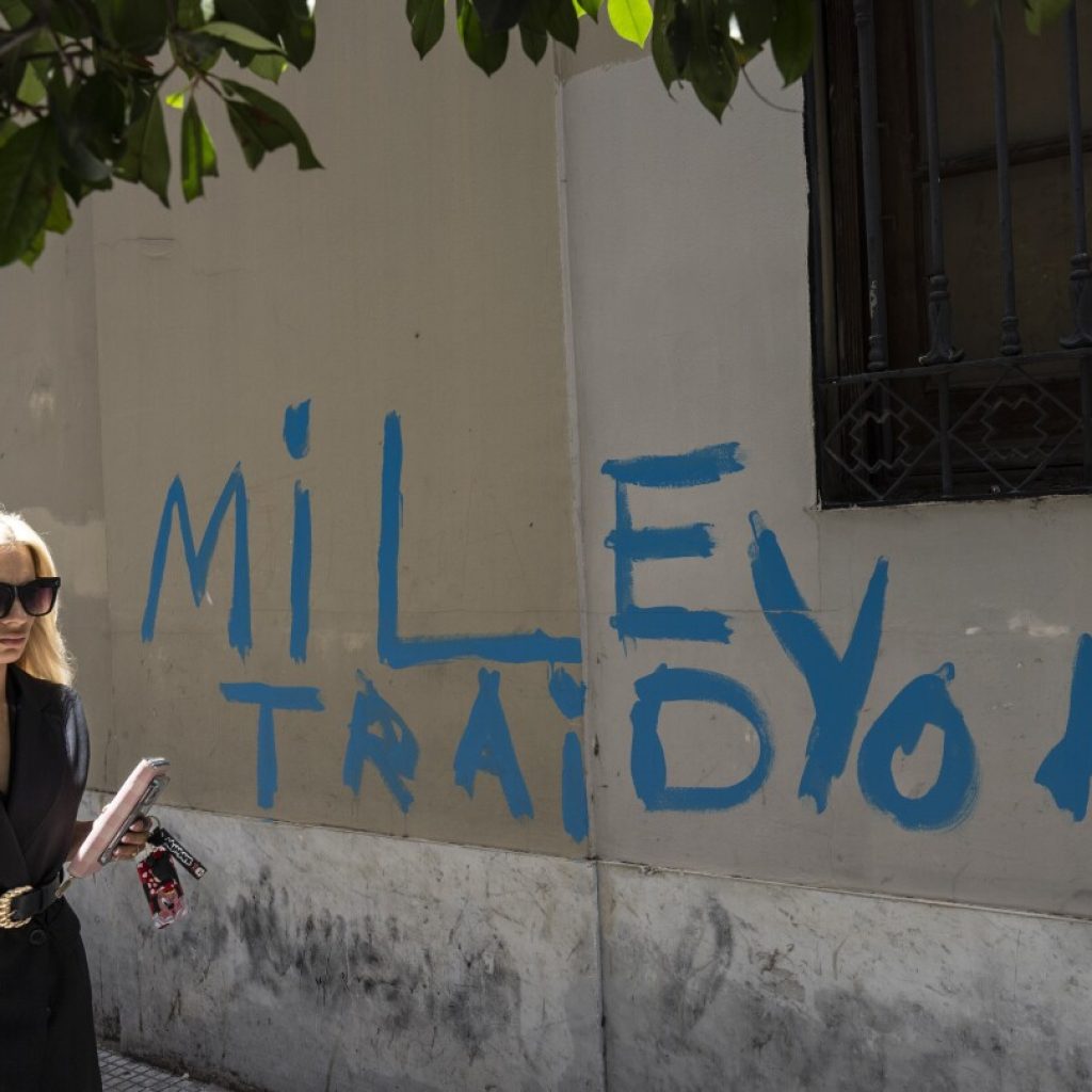 Argentine court suspends labor changes in a blow to President Milei’s economic plan | AP News