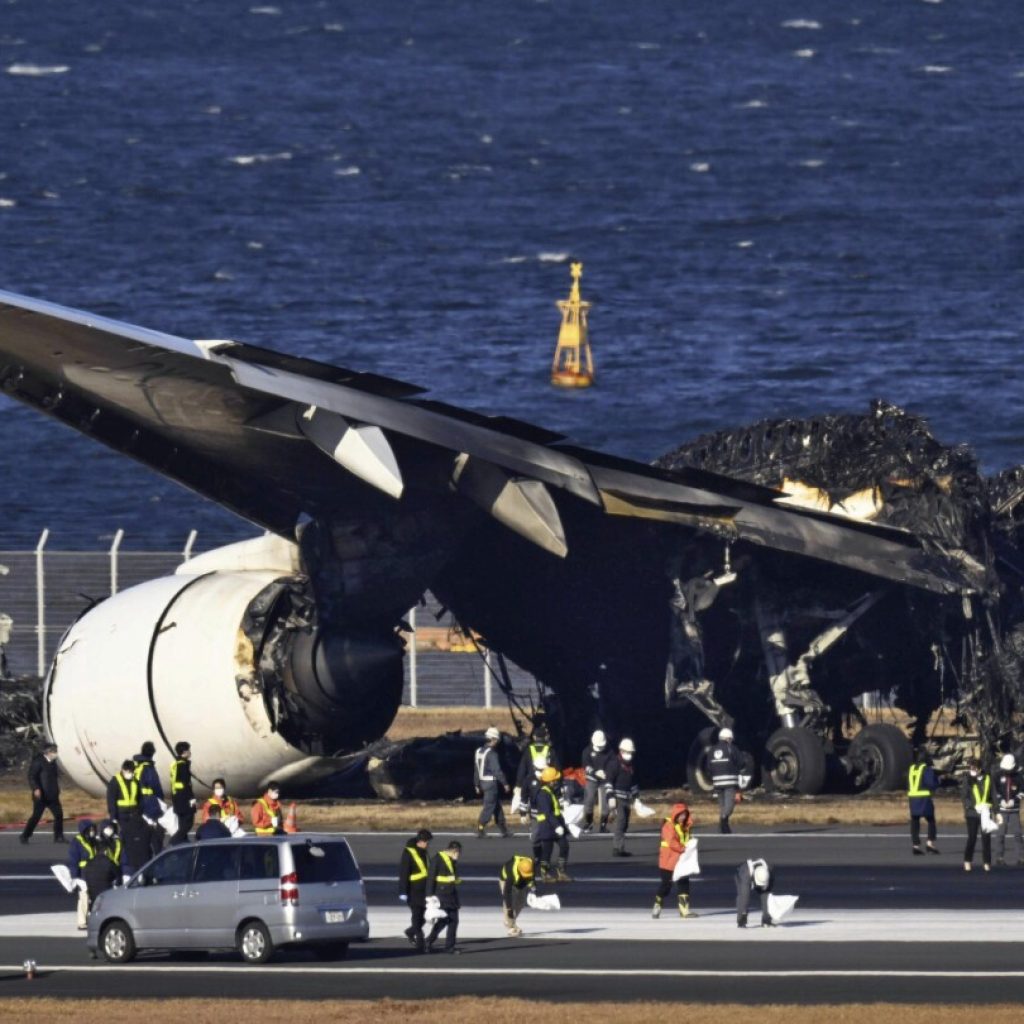 Crash at Tokyo airport: Did one or both planes have OK to use runway? | AP News