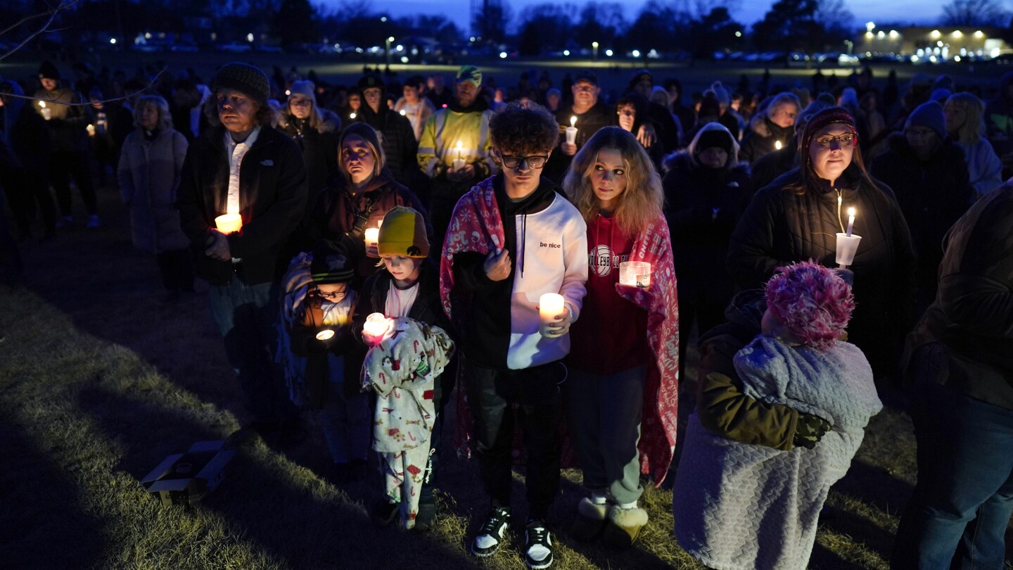 Iowa school shooting: 1 dead, 5 wounded, teen shooter kills himself, police say | AP News