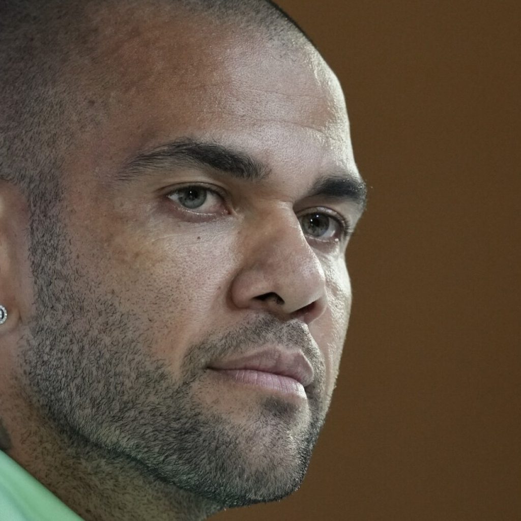 Lawyer for alleged victim of Dani Alves files legal complaint after video circulates on social media | AP News