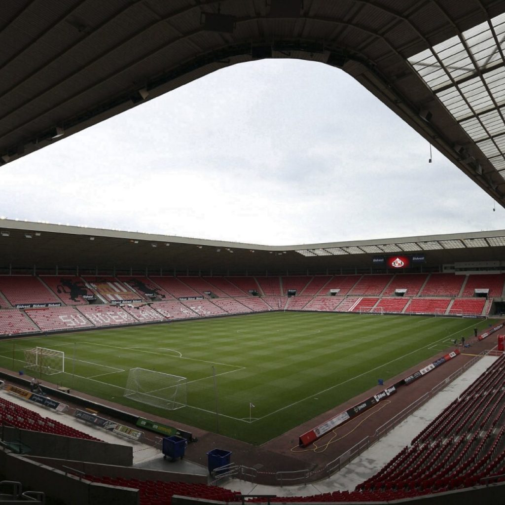 Sunderland apologizes to its fans for rebranding stadium bar in Newcastle colors for FA Cup game | AP News