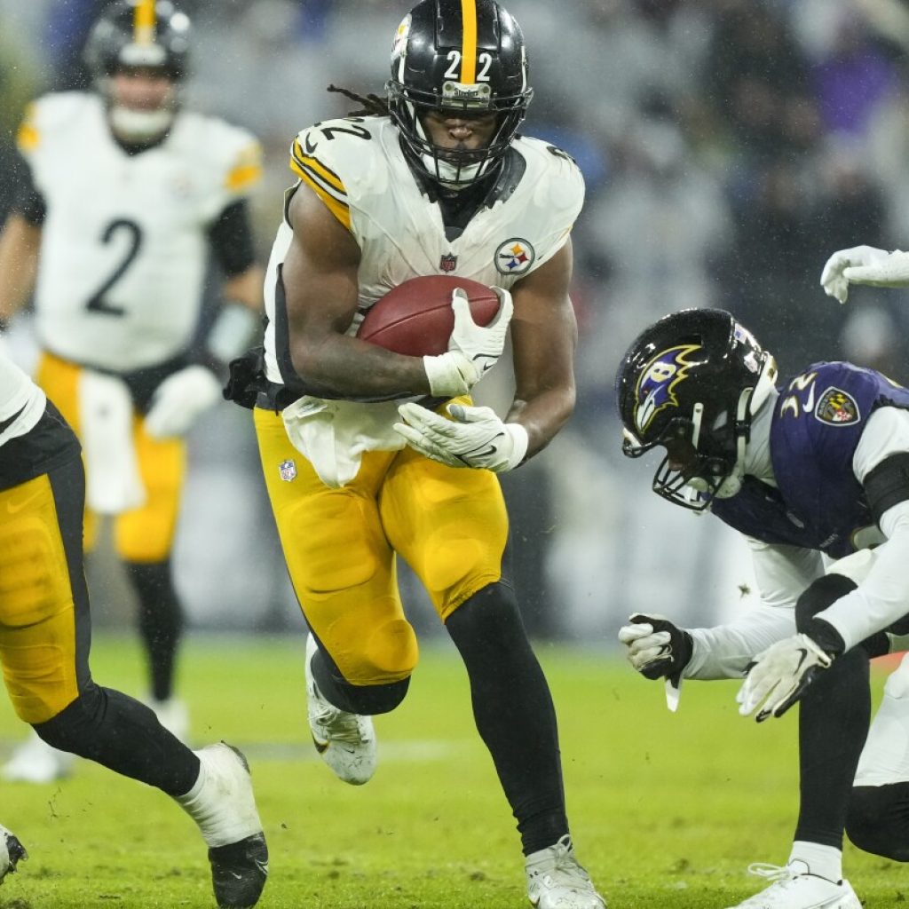 Steelers top Lamar-less Ravens 17-10, will make the playoffs if Buffalo or Jacksonville loses | AP News