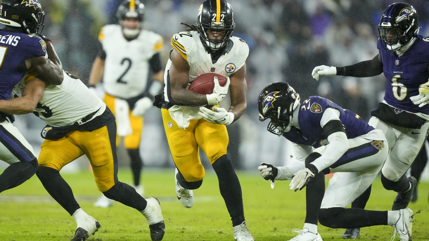 Steelers top Lamar-less Ravens 17-10, will make the playoffs if Buffalo or Jacksonville loses | AP News