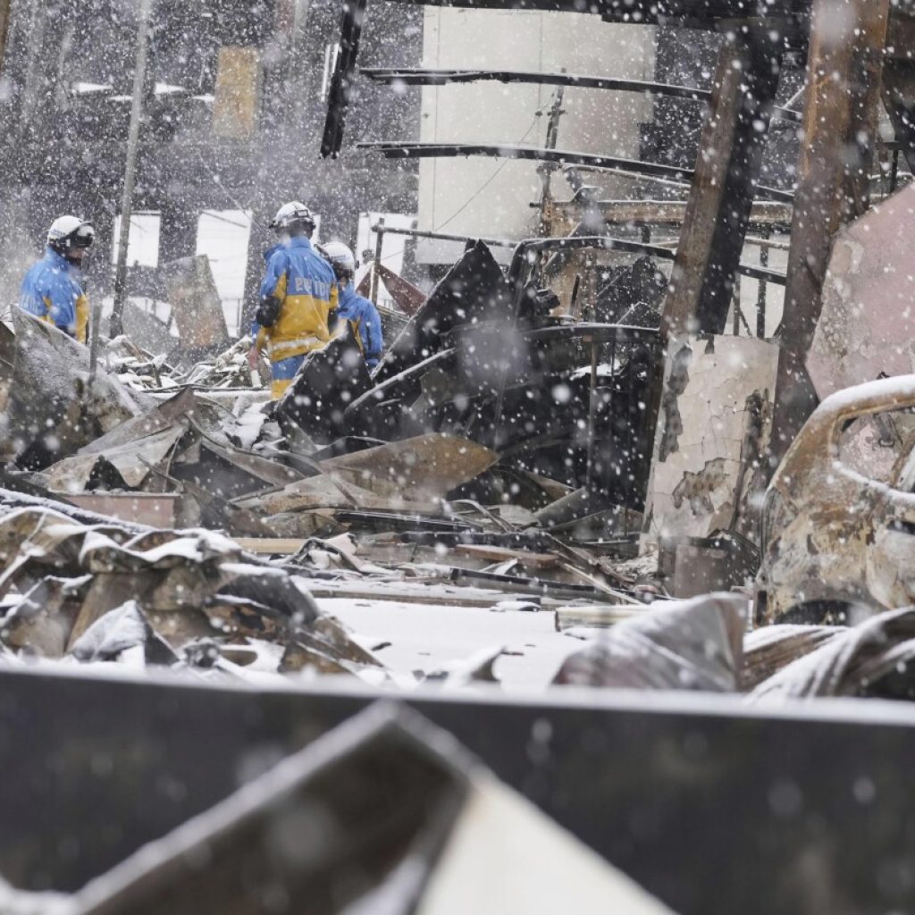 Japan earthquakes: Snow hinders rescues and aid deliveries | AP News