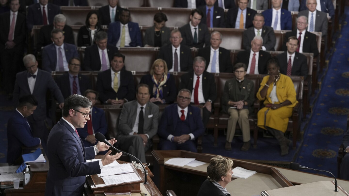 Congressional leaders announce agreement on topline spending levels, a key step to averting shutdown | AP News