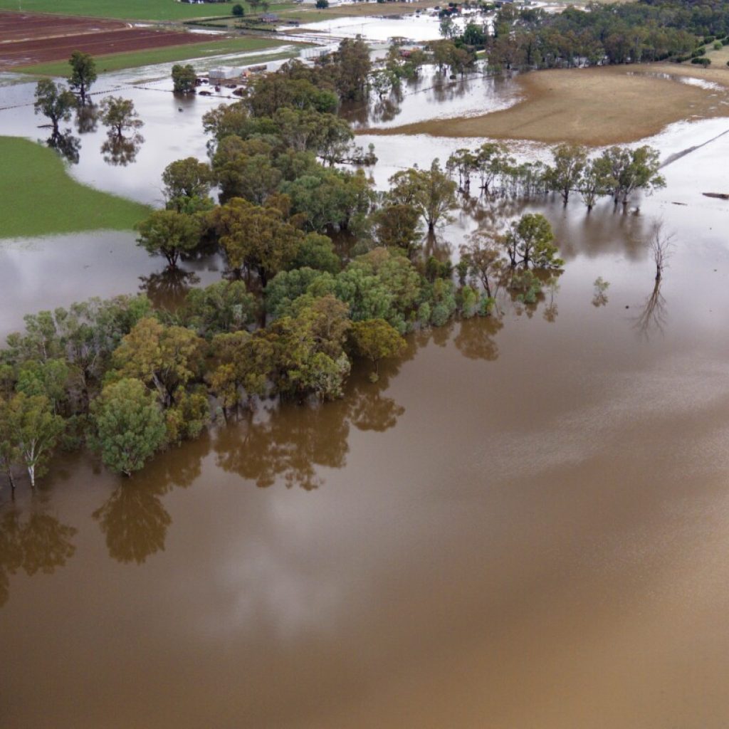 Hundreds evacuate homes, 38 rescued from floods in southeast Australia after heavy storms | AP News