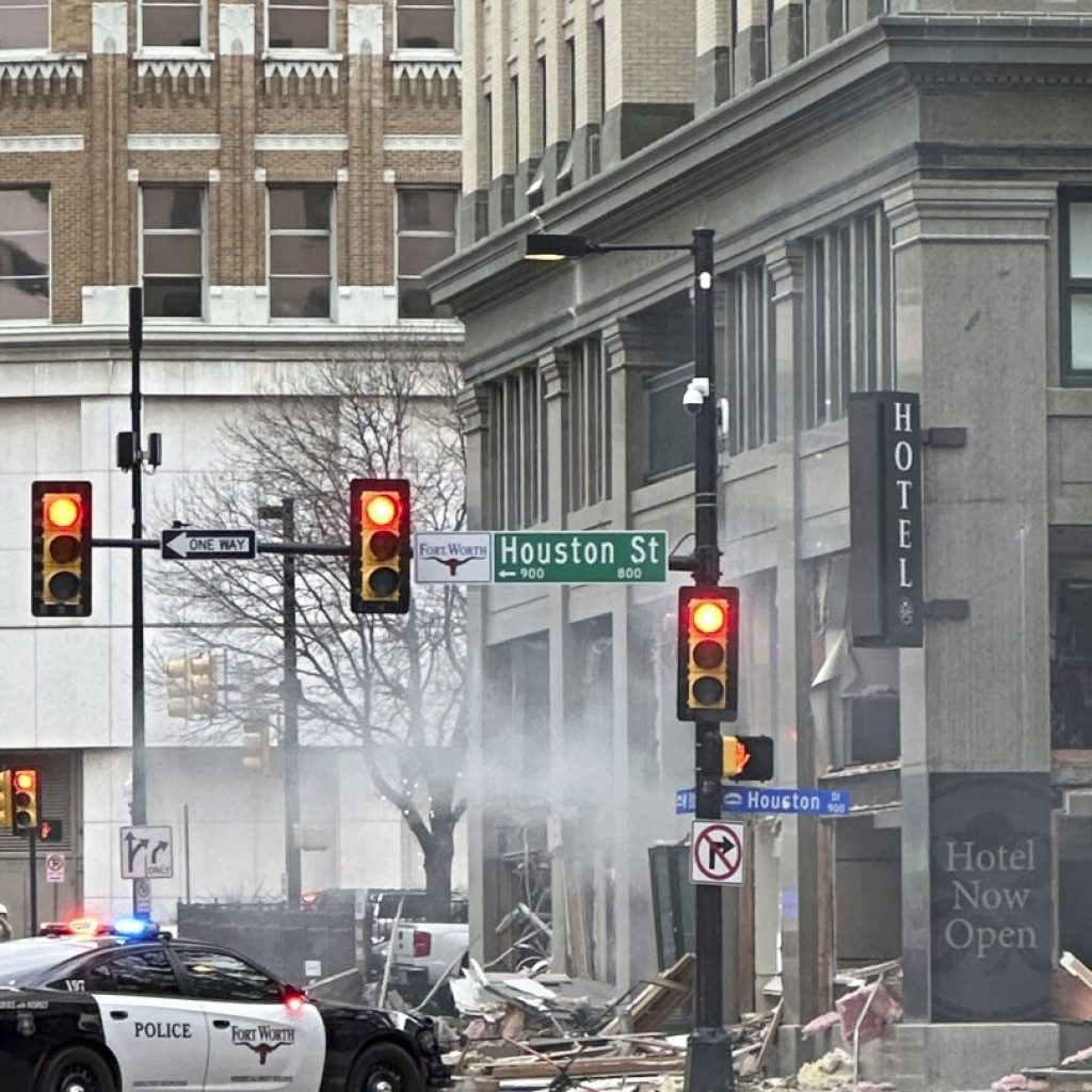 Fort Worth explosion: 20 people injured, left some trapped in basement before rescue | AP News