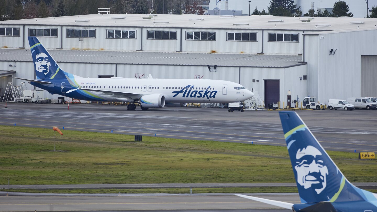 Alaska Airlines cancels flights on certain Boeing planes through Saturday for mandatory inspections | AP News