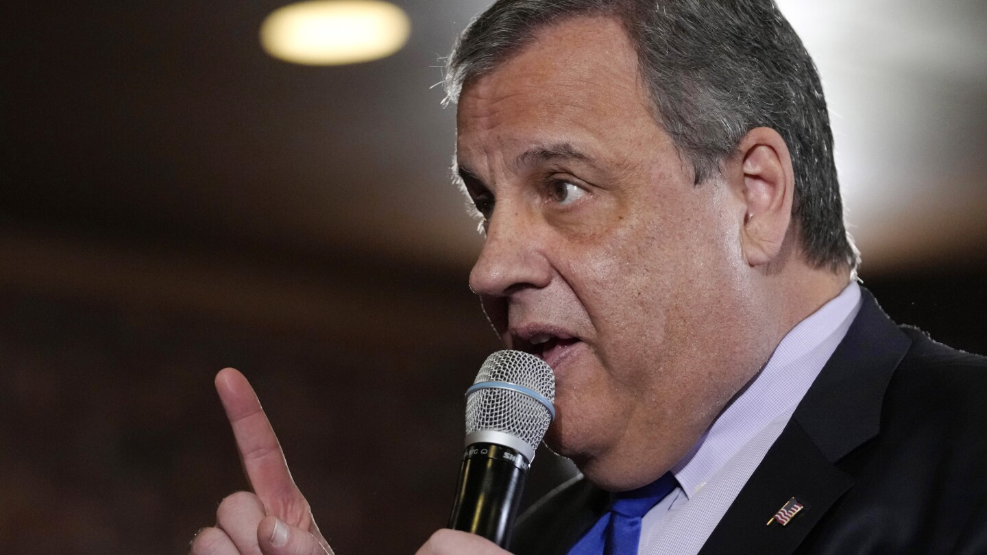 Chris Christie is planning to end his presidential bid, AP source says | AP News