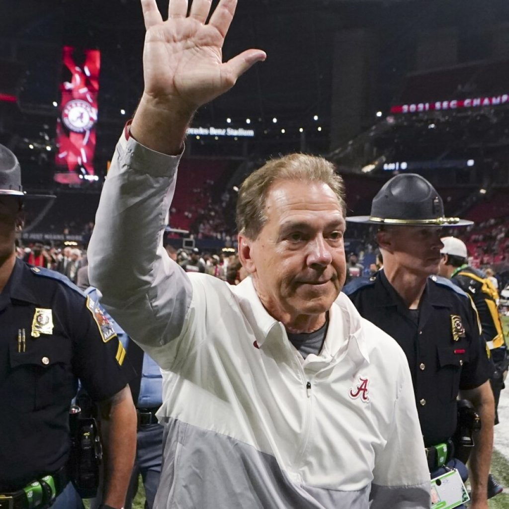 Alabama coach Nick Saban retiring after winning 7 national titles | AP News