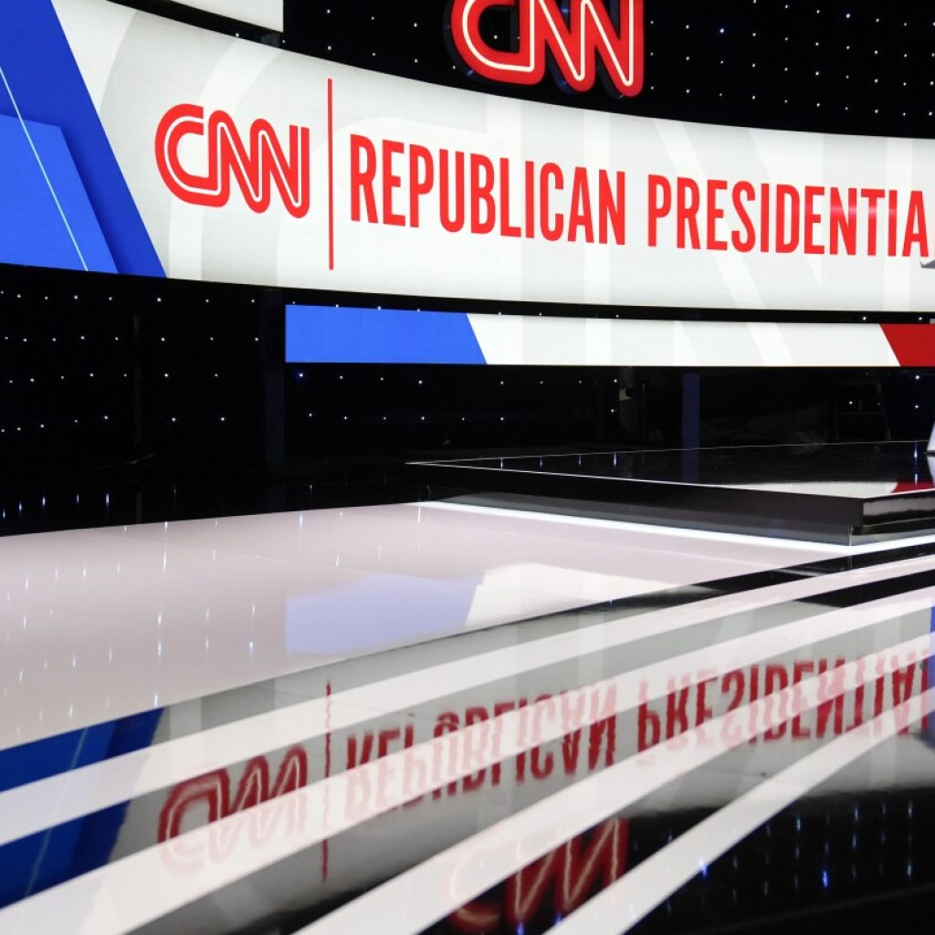 Republican debate live updates: DeSantis, Haley meet in Iowa | AP News