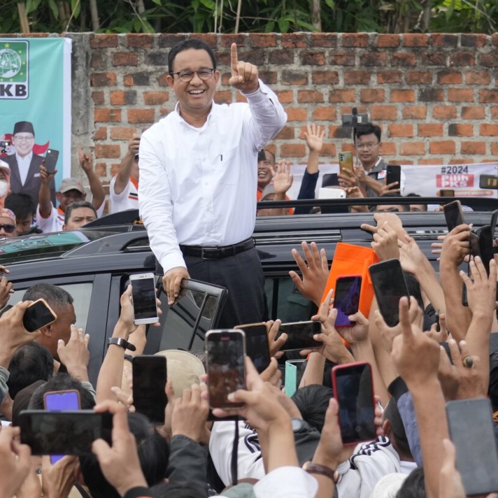 Presidential hopeful Baswedan says Indonesia’s democracy is declining and pledges change | AP News