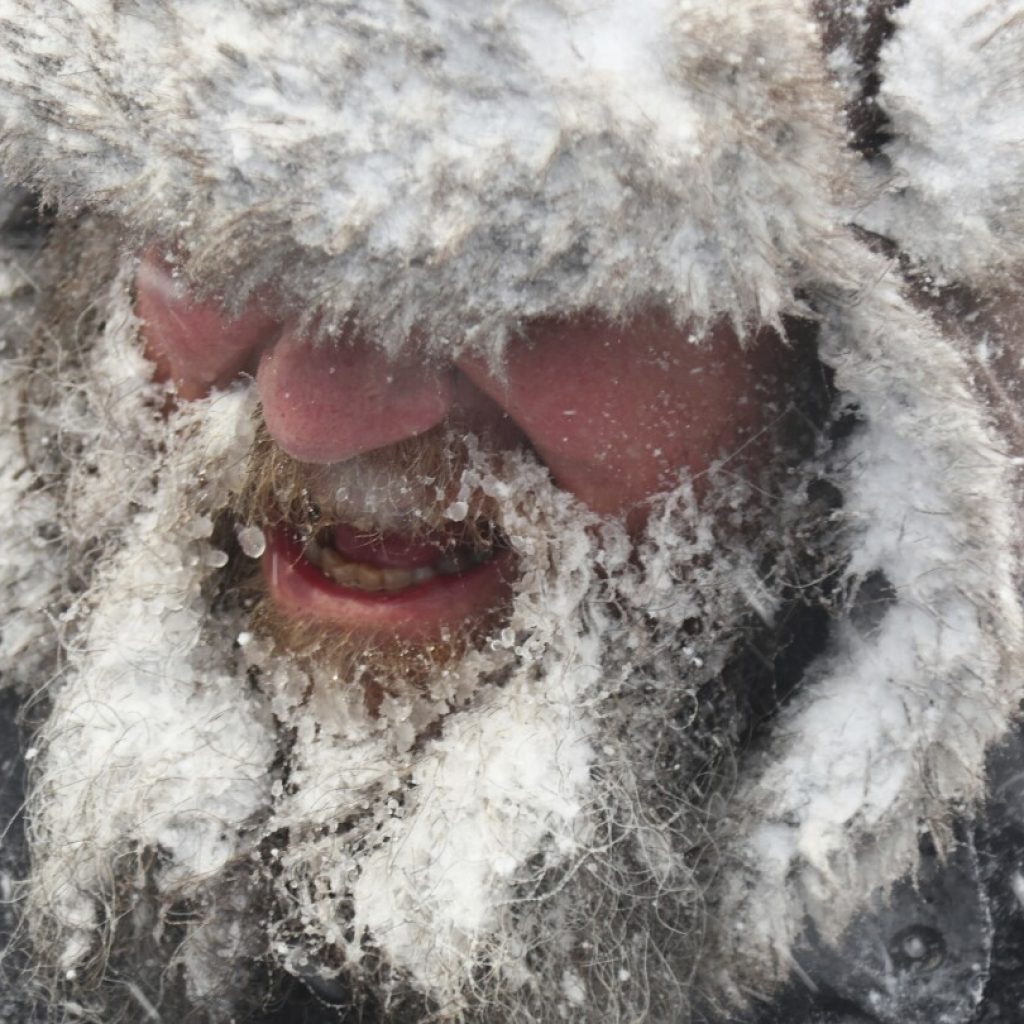 U.S. winter storms: Arctic freeze continues to blast with sub-zero temperatures | AP News