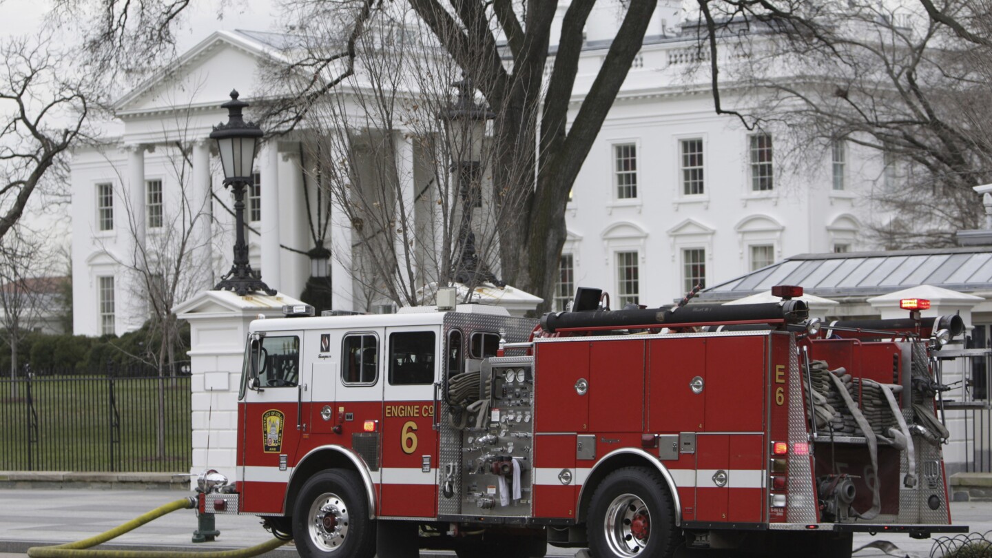 Fake 911 report of fire at the White House triggers emergency response while Biden is at Camp David | AP News