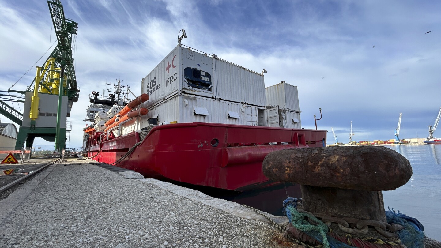 Italy’s regulations on charities keep migrant rescue ships from the Mediterranean | AP News