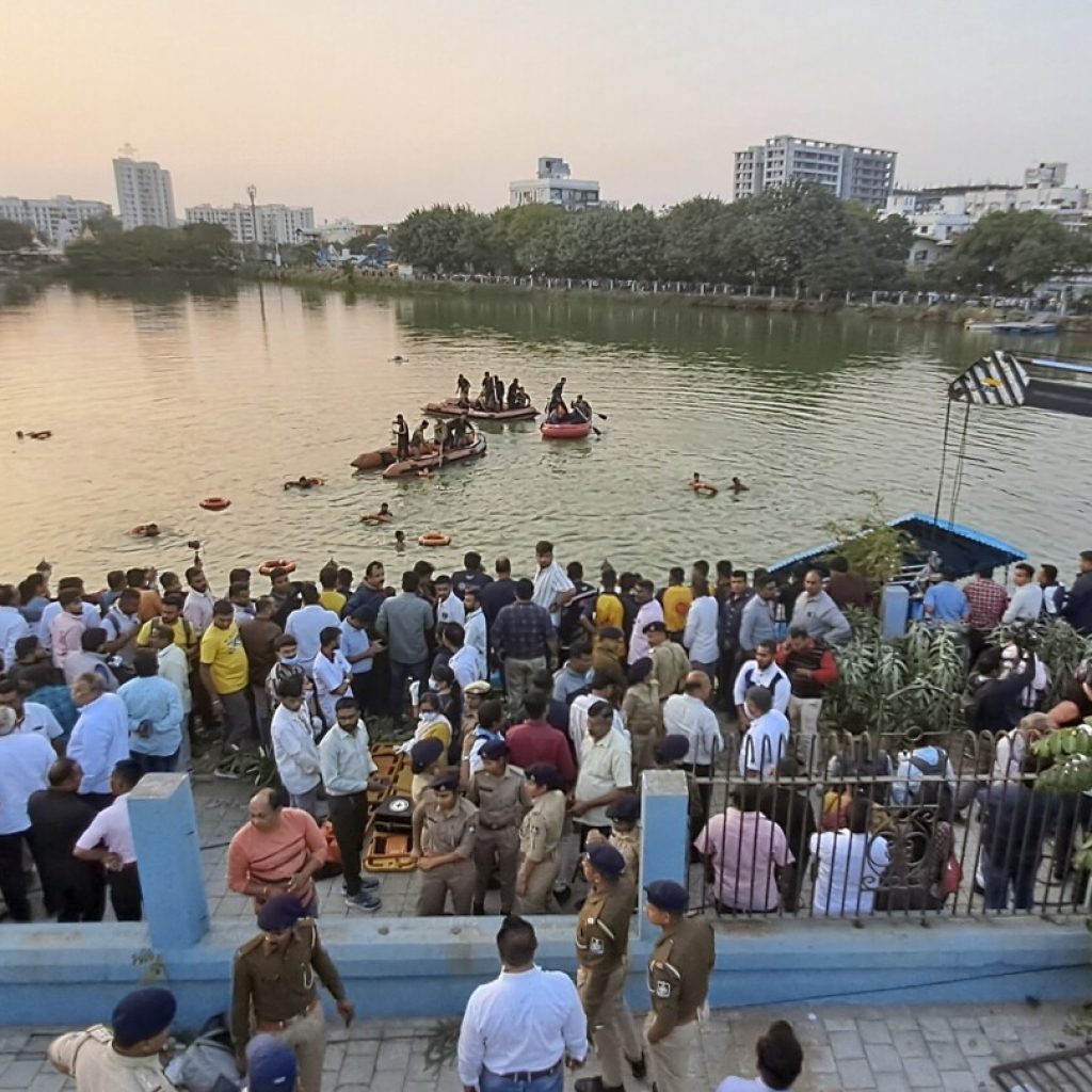 15 students and 1 teacher drown when a boat capsizes in a lake in western India | AP News